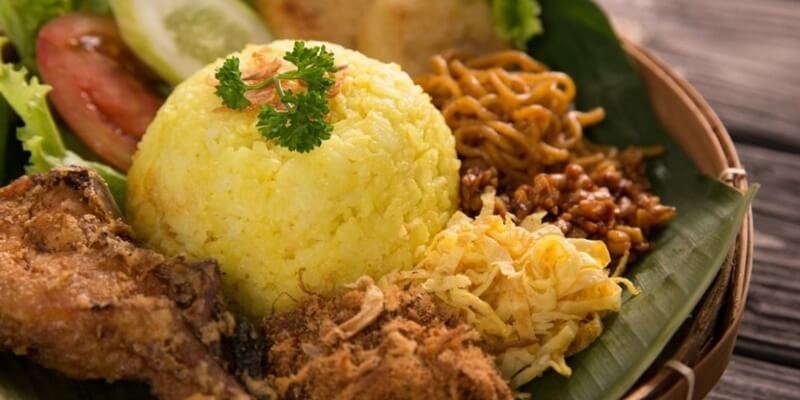 Resep Nasi Kuning Mudah & Praktis - Segari
