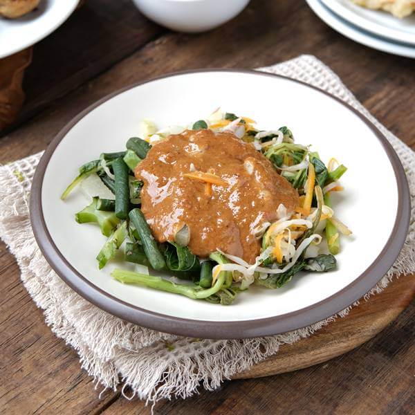 Resep Pecel Sayur Lengkap & Mudah - Segari